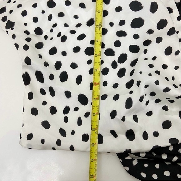 LPA Dolman Wrap Top in Austin Print - Picture 7 of 7